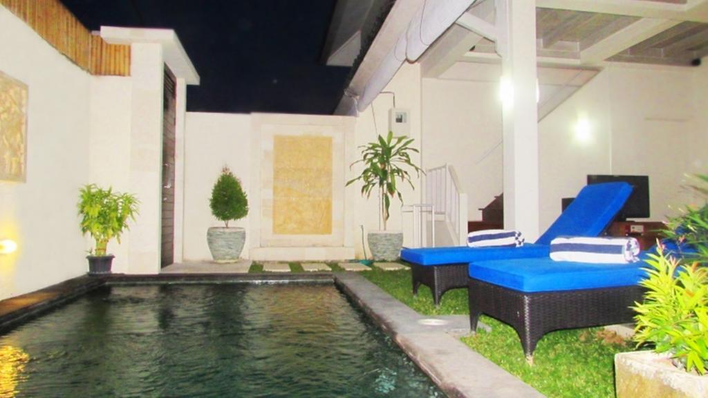 Sun Shoot Villas Seminyak Exterior photo